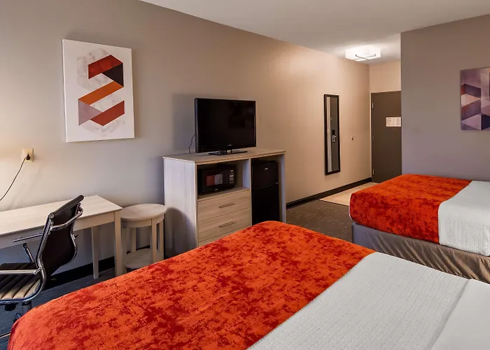 Best Western Plus New Cumberland