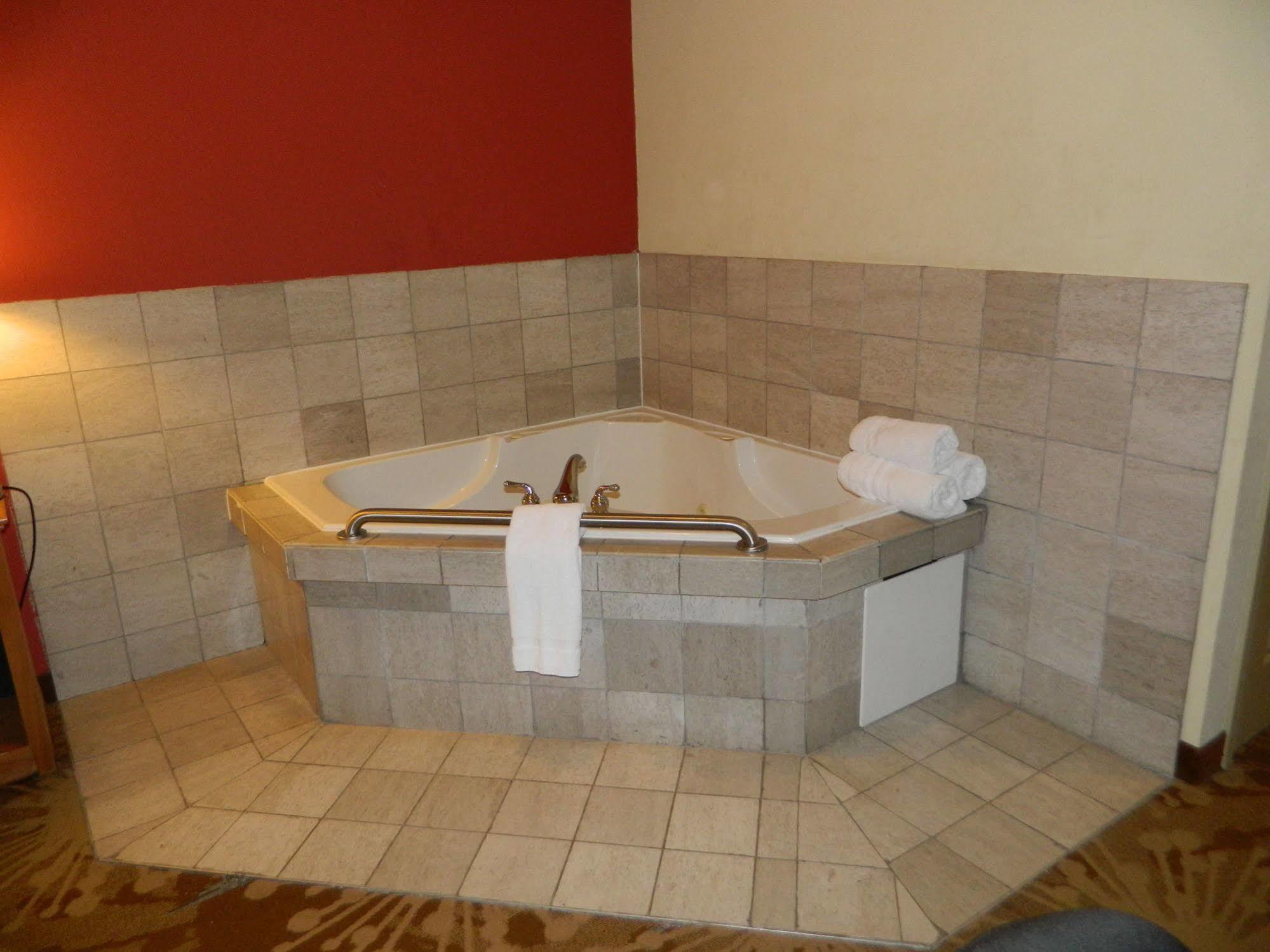 Western Hotel 3*